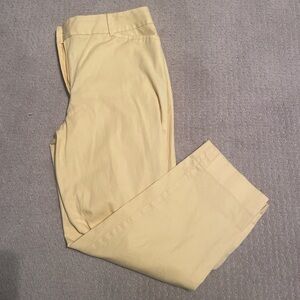 Women's size 8 Talbots yellow low-rise cropped straight-leg trousers